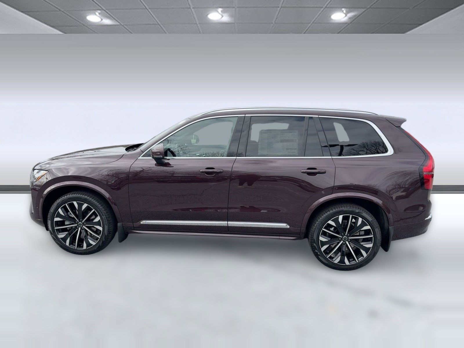 New 2026 Volvo XC90 B6 Plus w/ Protection Package AWD/4WD image 2