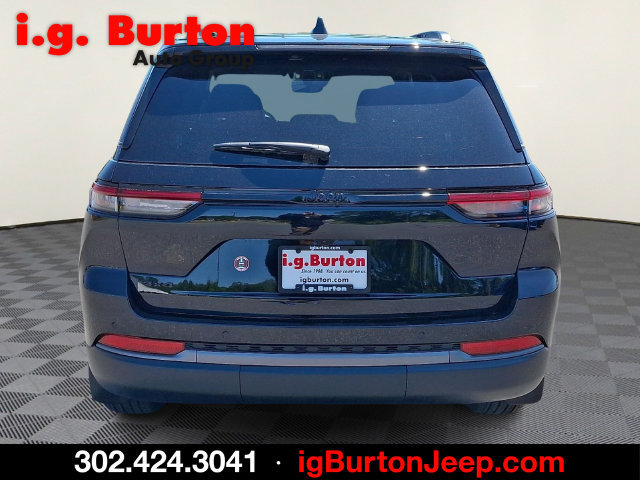 New 2026 Jeep Grand Cherokee Altitude AWD/4WD image 5