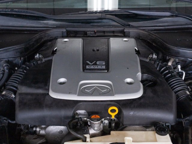 Used 2013 INFINITI G37 Journey w/ Premium Pkg image 18