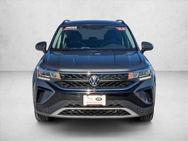 Used 2022 Volkswagen Taos S image 2