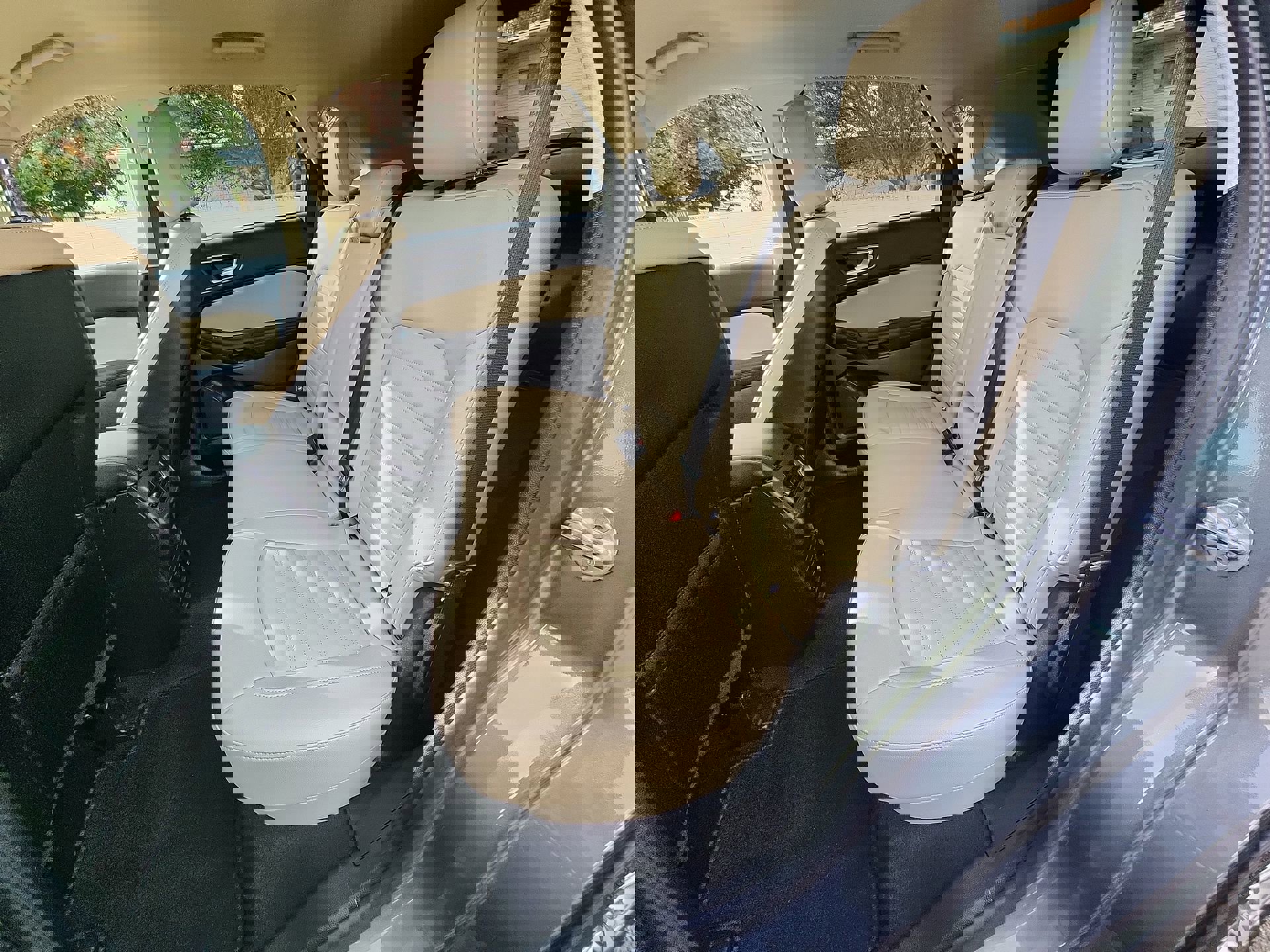 Used 2024 Ford Edge SEL w/ Convenience Package image 23