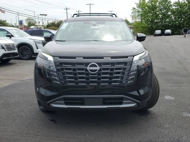 New 2026 Nissan Pathfinder SL w/ SL Premium Package AWD/4WD image 2