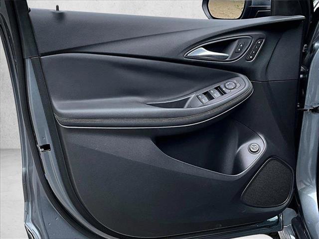 Used 2021 Buick Encore GX Essence w/ Sport Touring Package image 17