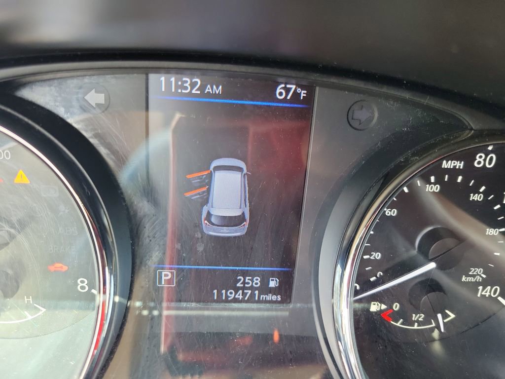 Used 2019 Nissan Rogue SV w/ Premium Package FWD image 28