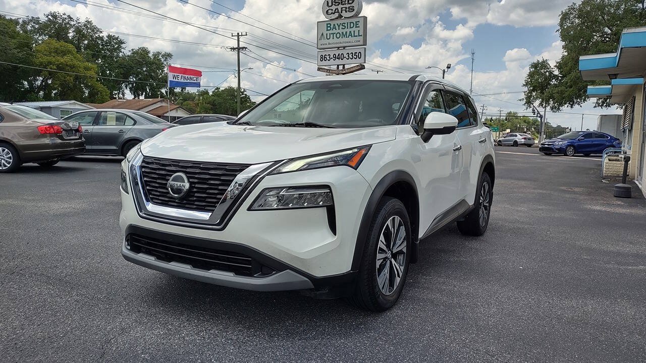 Used 2021 Nissan Rogue SV FWD image 1