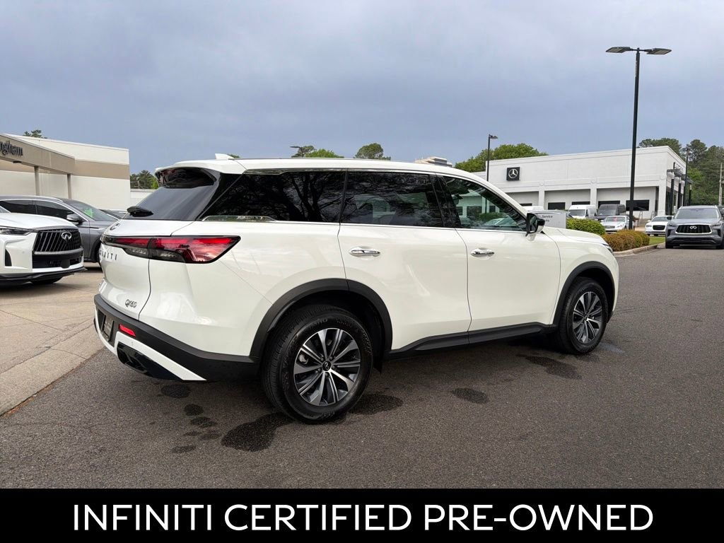 Certified 2025 INFINITI QX60 Pure image 12