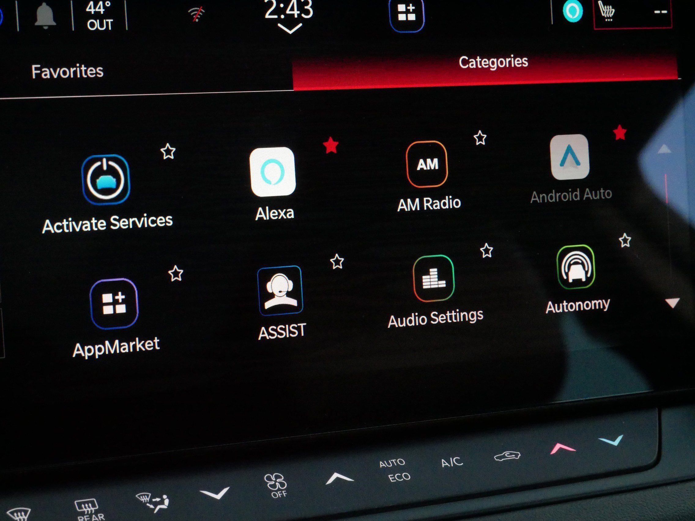 Used 2025 Dodge Charger R/T w/ Sun & Sound Package image 29