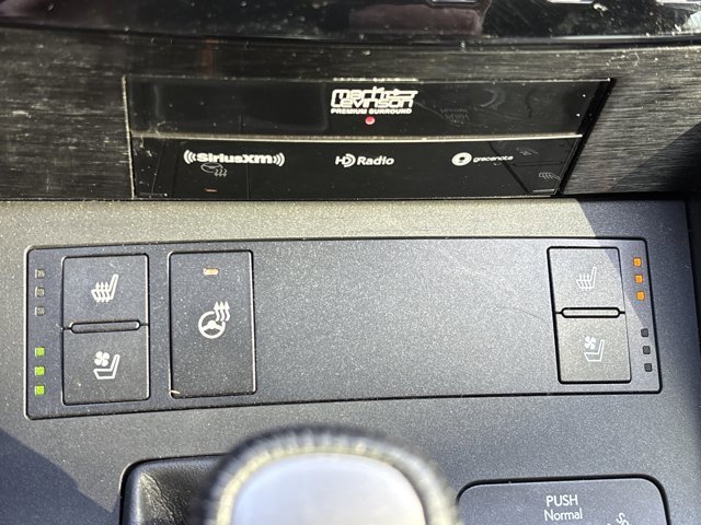 Used 2022 Lexus IS 350 F Sport image 38