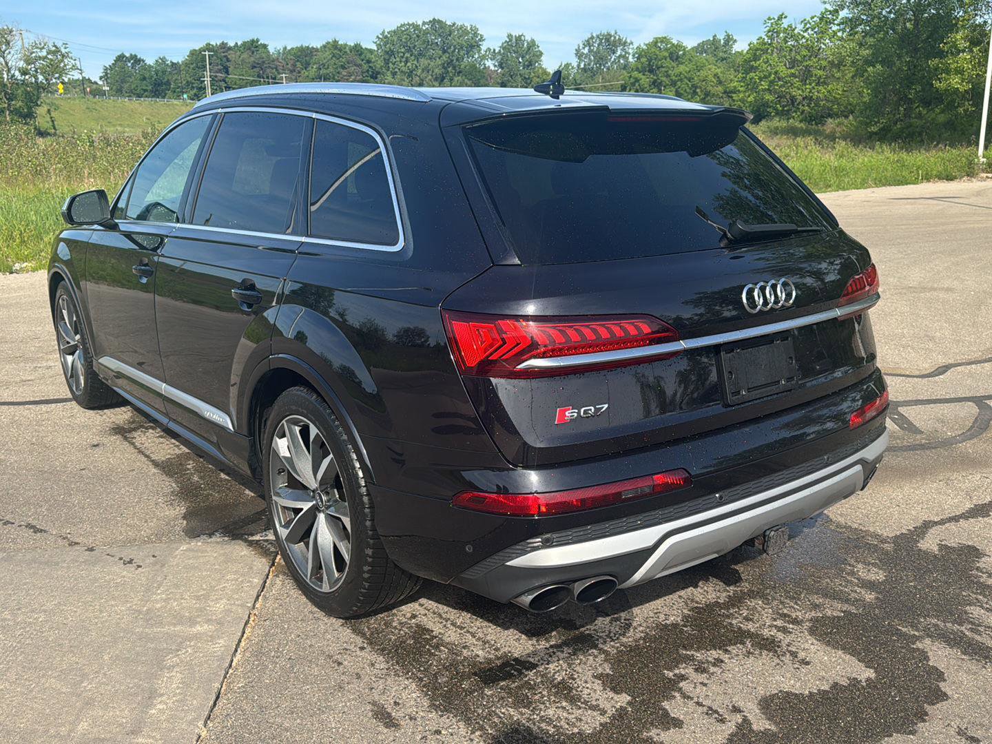 Used 2021 Audi SQ7 Premium Plus w/ Executive Package AWD/4WD image 3