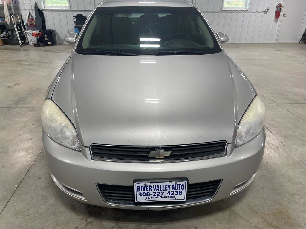 Used 2006 Chevrolet Impala LT w/ Preferred Equipment Group FWD image 2