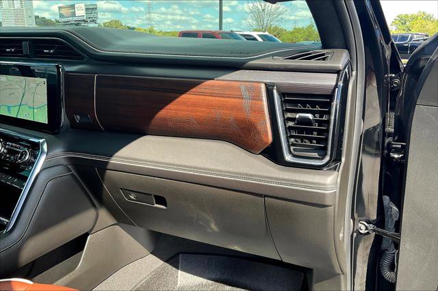 Used 2024 GMC Sierra 1500 Denali Ultimate image 24