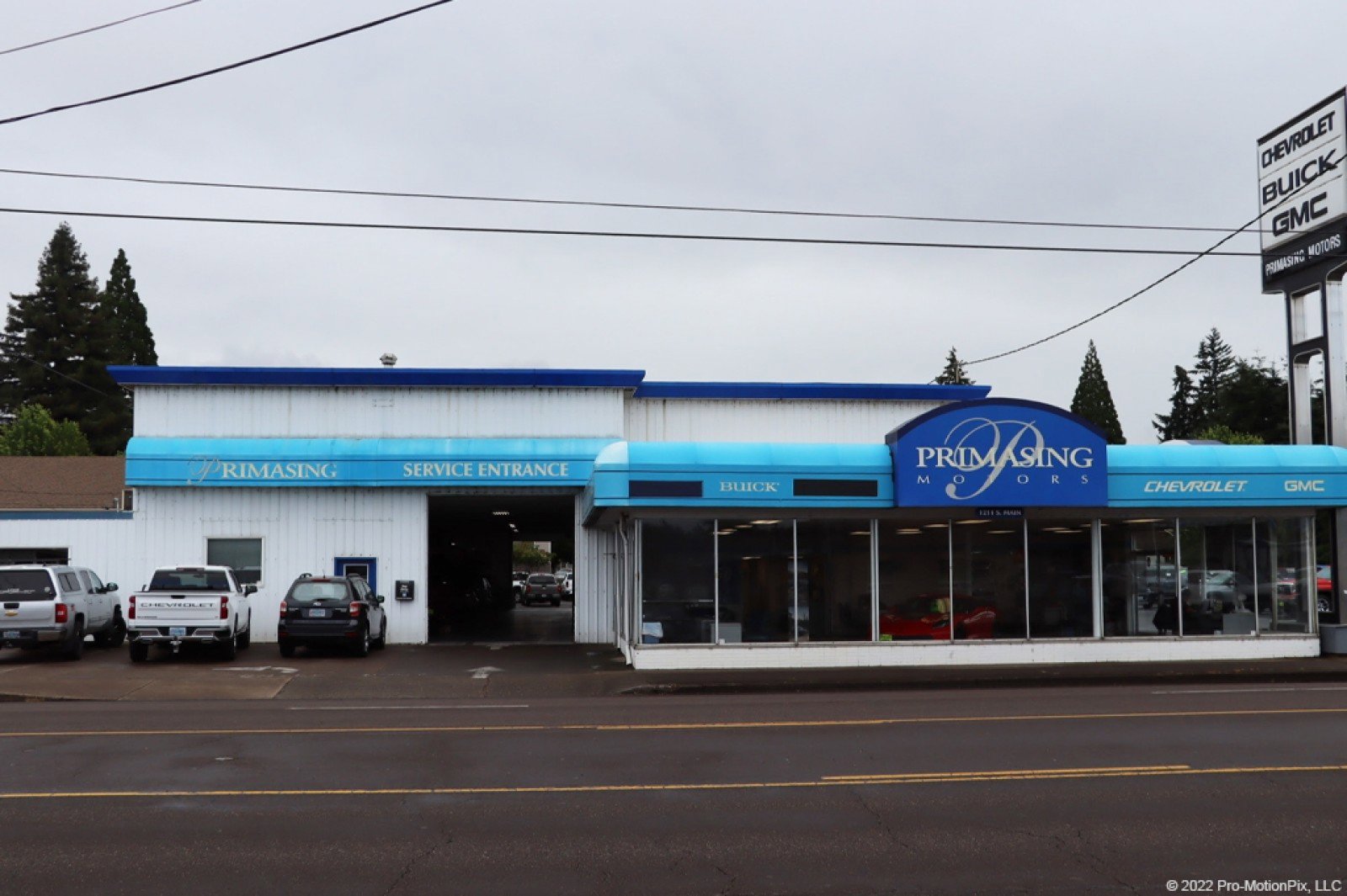 Used 2017 Land Rover Discovery HSE AWD/4WD image 29
