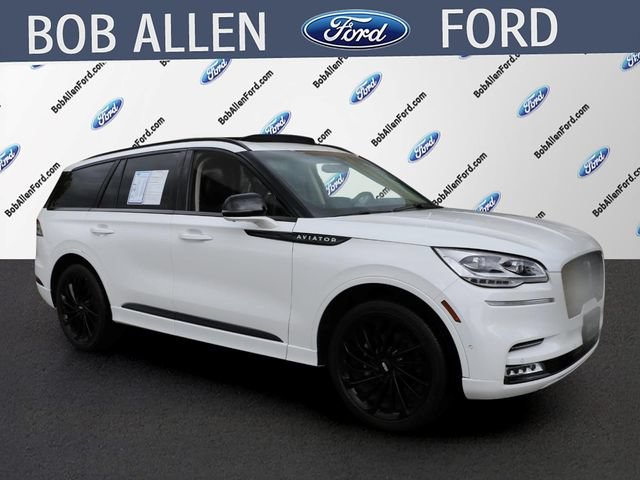 Used 2024 Lincoln Aviator Reserve w/ Equipment Group 201A AWD/4WD image 2