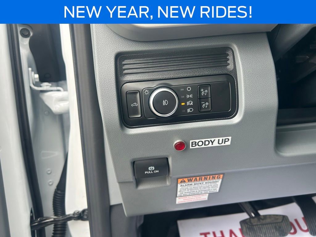 New 2025 Ford F350 XL w/ XL Chrome Package image 14