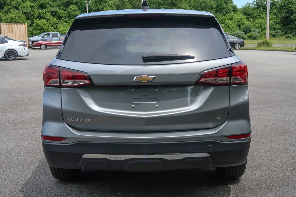 Used 2023 Chevrolet Equinox LT w/ LPO, Floor Liner Package FWD image 10