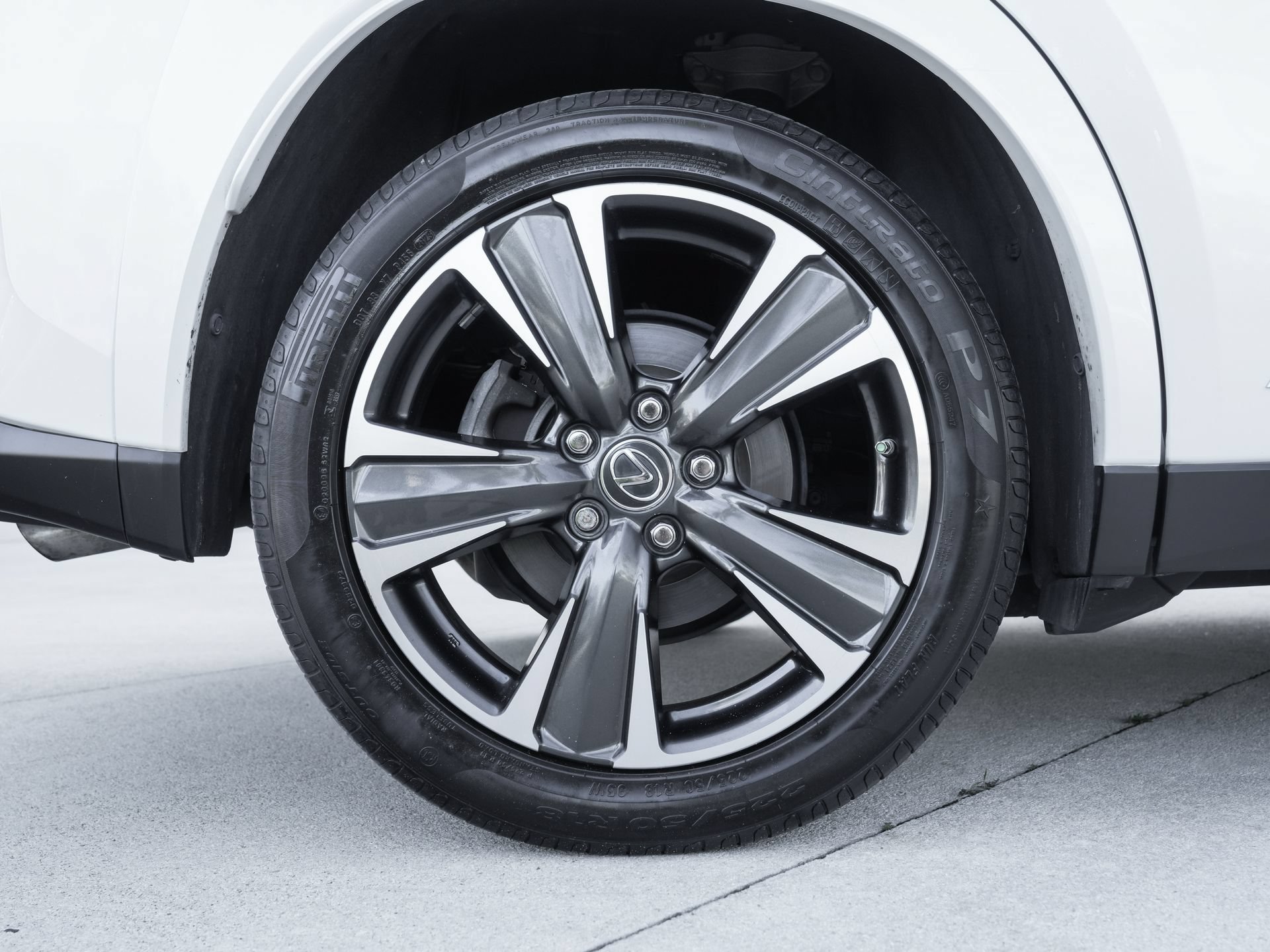 Used 2022 Lexus UX 250h w/ Premium Package AWD/4WD image 30