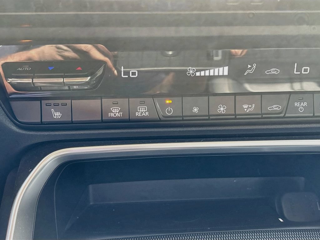 Certified 2025 MAZDA CX-90 3.3 Turbo w/ Preferred Package AWD/4WD image 20