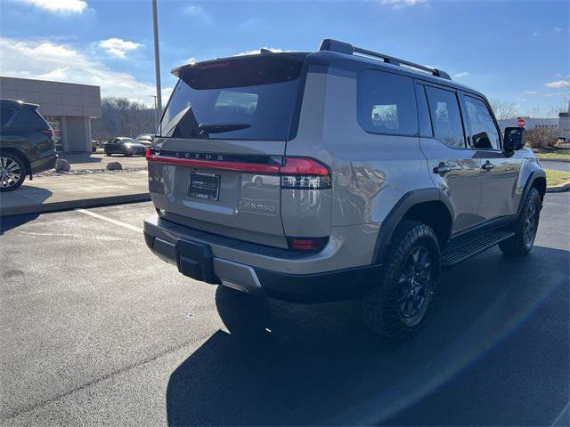 Certified 2024 Lexus GX 550 image 3