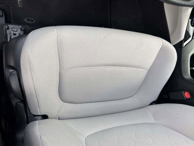 Certified 2024 Toyota Corolla Cross L image 9