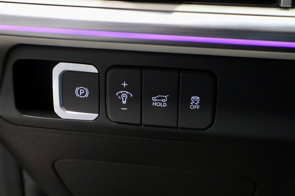 Certified 2025 Hyundai Santa Fe Calligraphy image 29