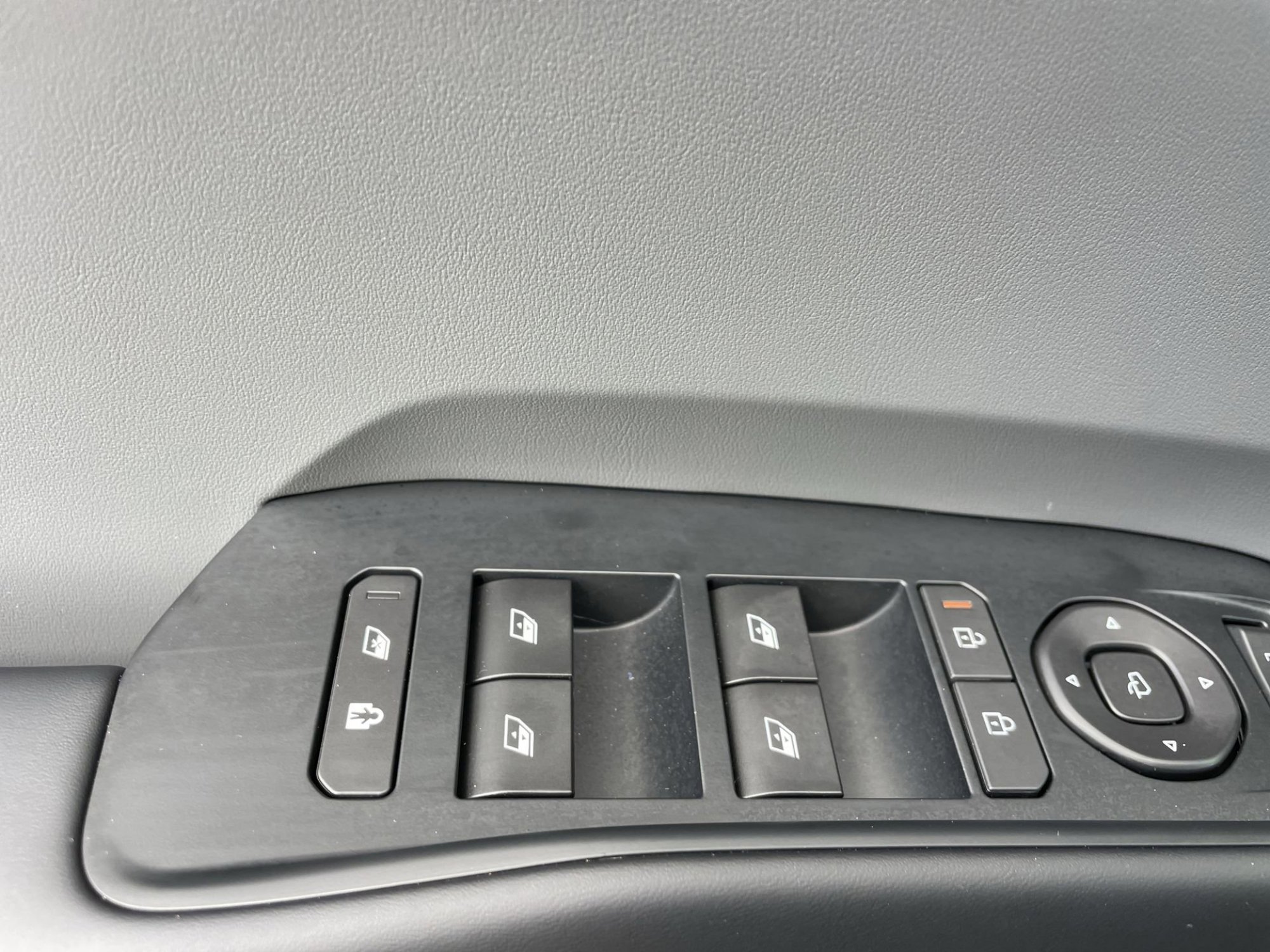 New 2026 Kia EV9 Land w/ Nightfall Edition Package AWD/4WD image 17