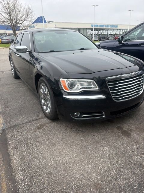 Used 2012 Chrysler 300 Limited RWD image 13