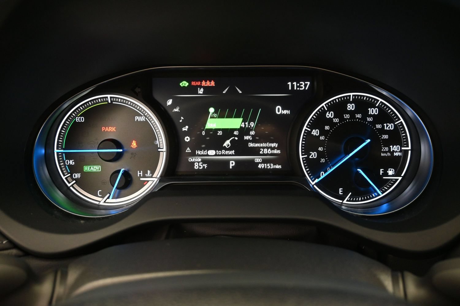 Used 2024 Toyota Venza LE AWD/4WD image 27
