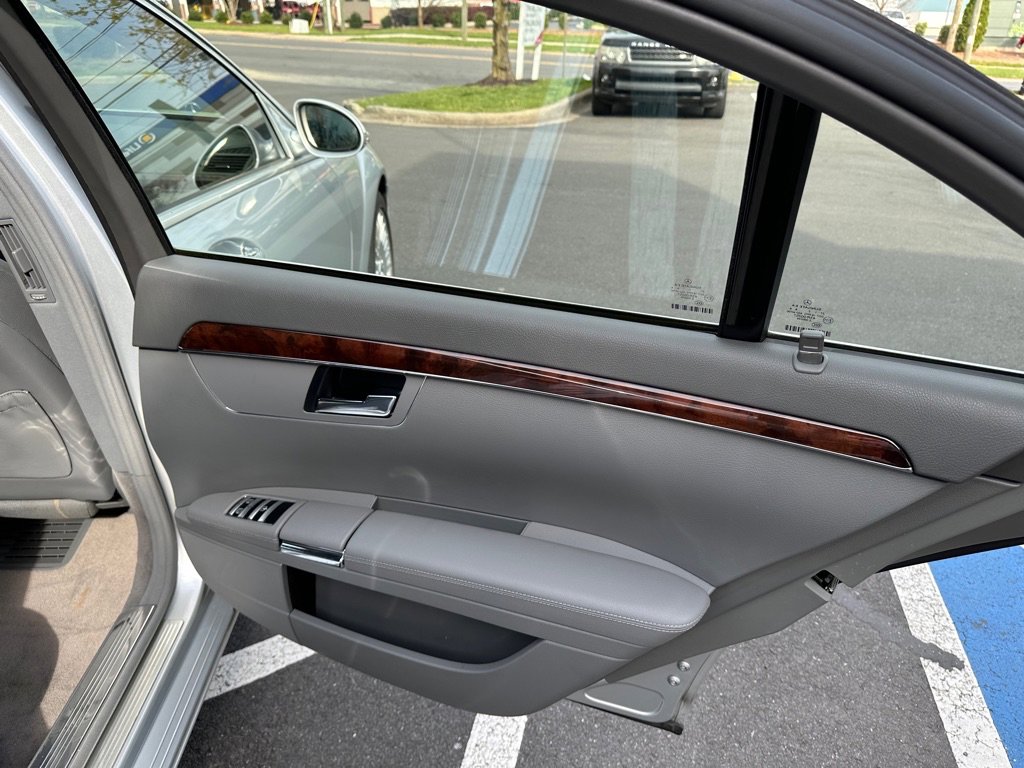 Used 2007 Mercedes-Benz S 550 image 30