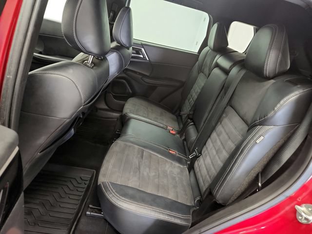 Used 2023 Mitsubishi Outlander Ralliart AWD/4WD image 23
