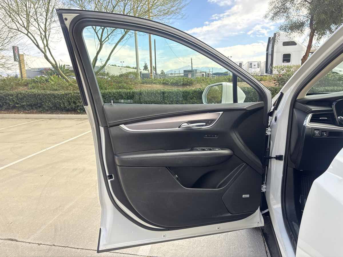 Used 2019 Cadillac XT5 Luxury image 23