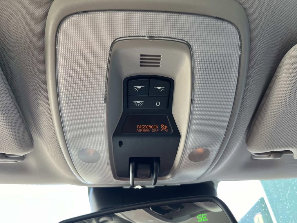 Used 2012 Volvo S60 T5 w/ Climate Pkg image 35