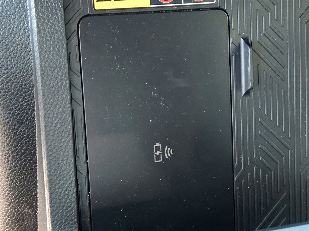 Used 2024 Toyota Tacoma TRD Off-Road image 21