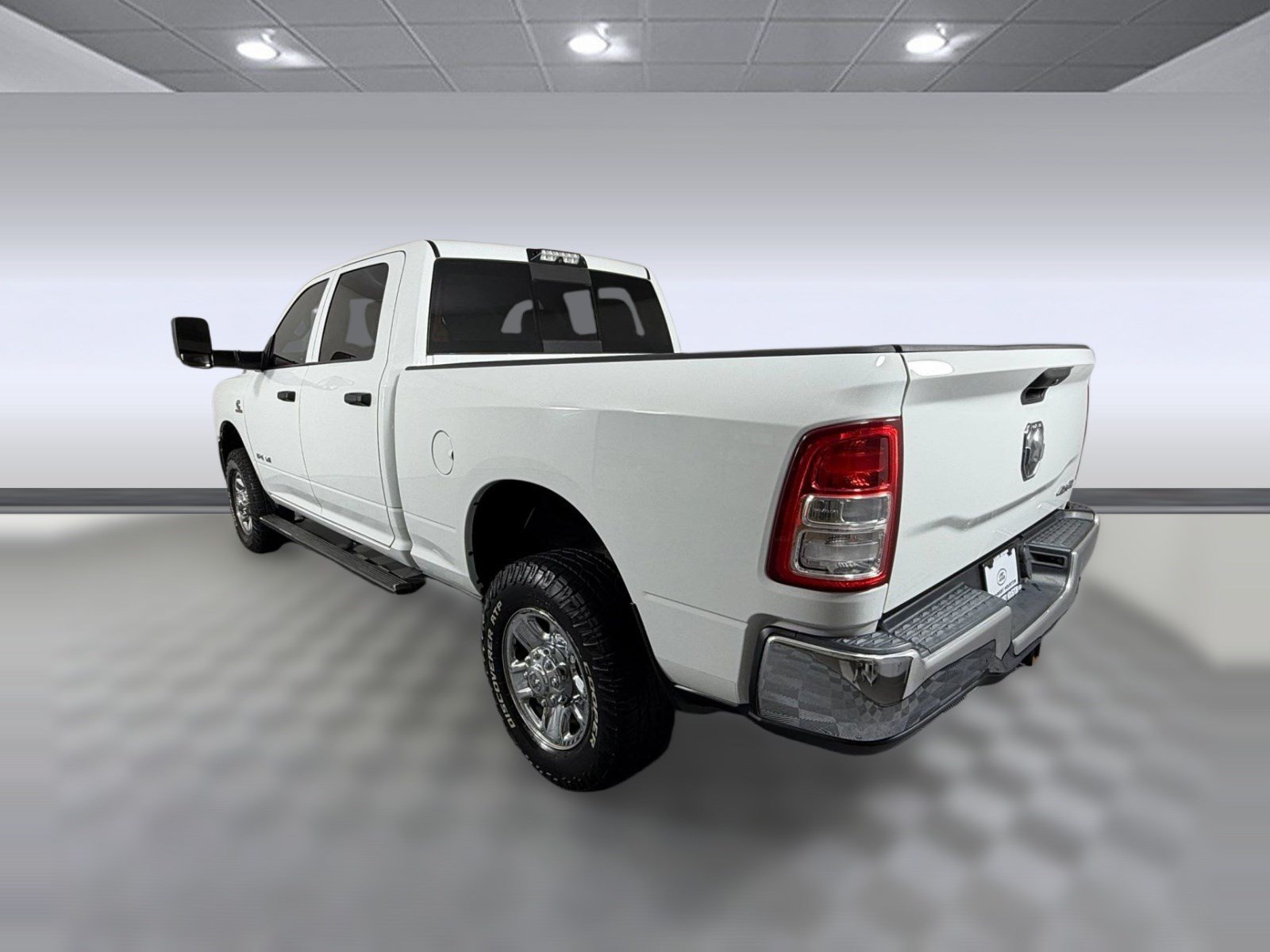 Used 2019 RAM 2500 Tradesman AWD/4WD image 3