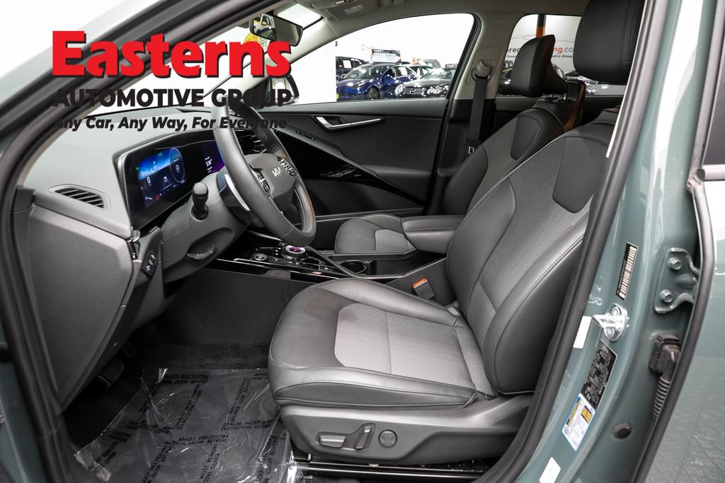 Used 2023 Kia Niro Wind w/ Wind Preserve Package FWD image 14