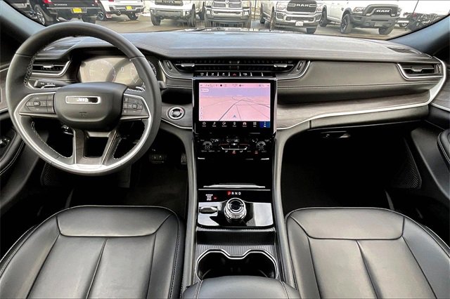 Used 2024 Jeep Grand Cherokee Limited w/ Trailer Tow Package image 16