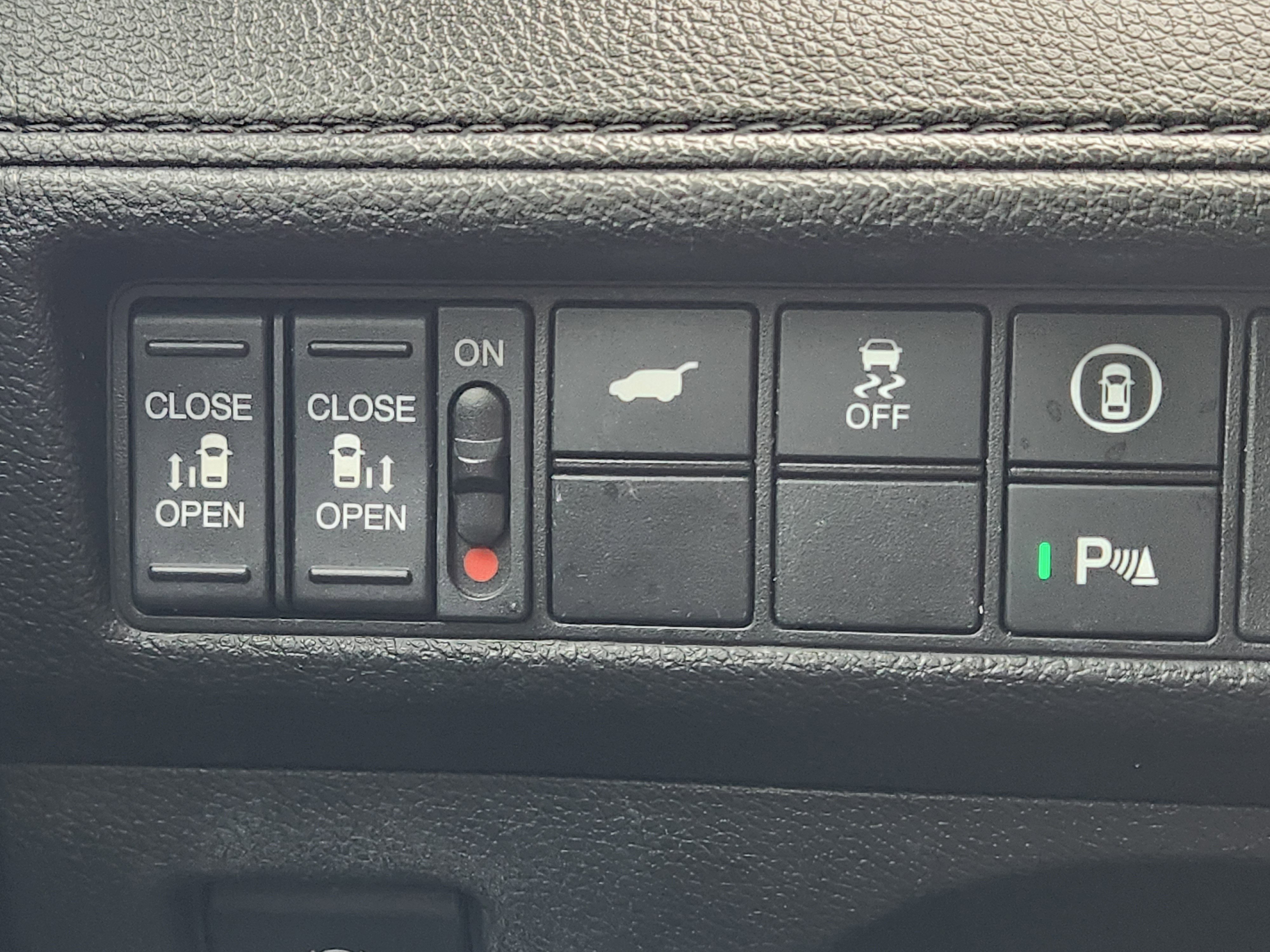 Certified 2023 Honda Odyssey Touring image 21