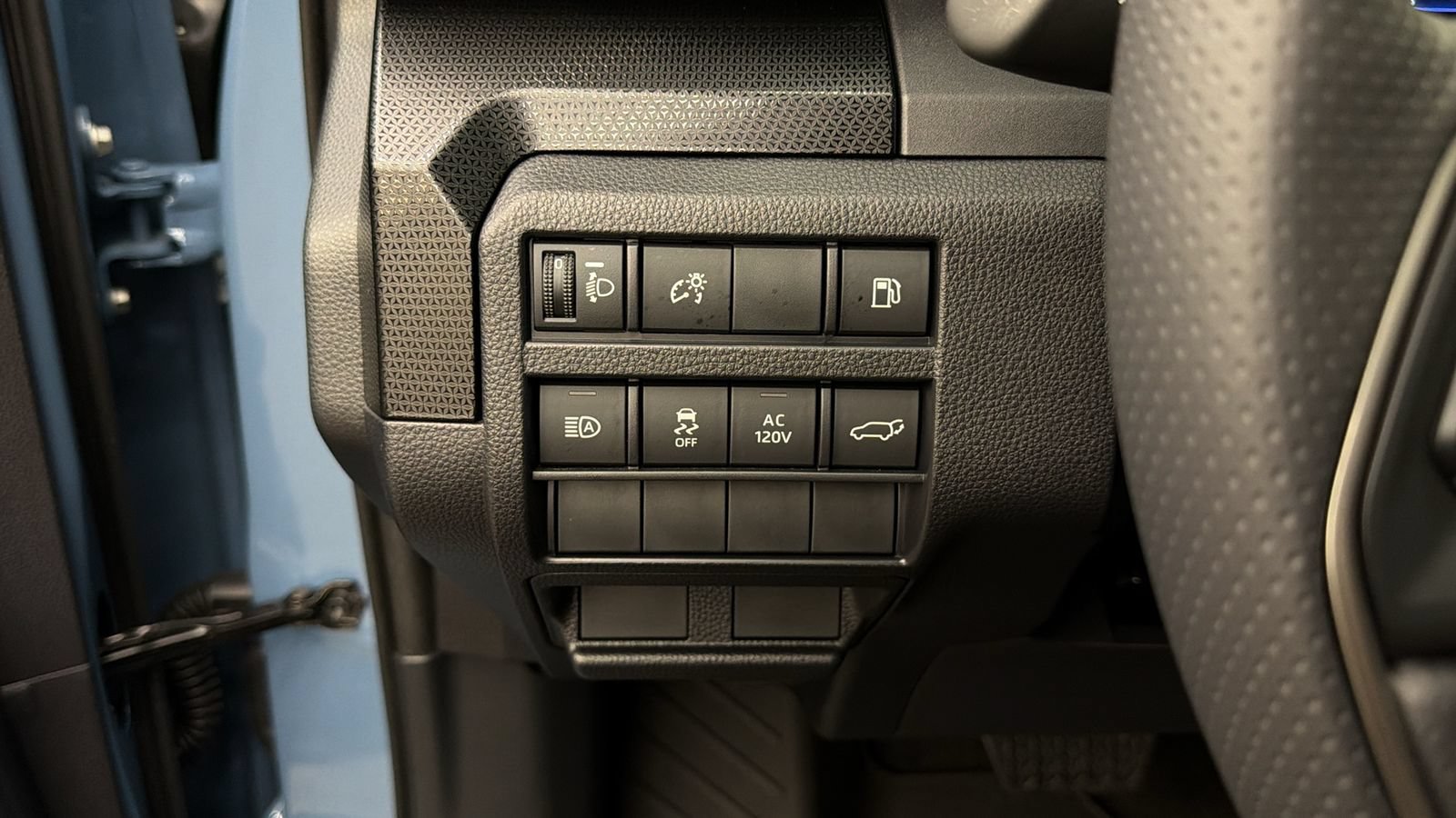 Used 2026 Toyota 4Runner Limited AWD/4WD image 27
