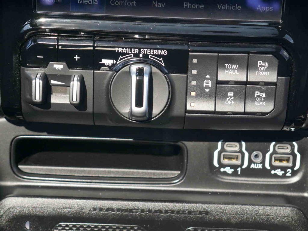 Used 2022 RAM 1500 Limited w/ Trailer Tow Group image 8