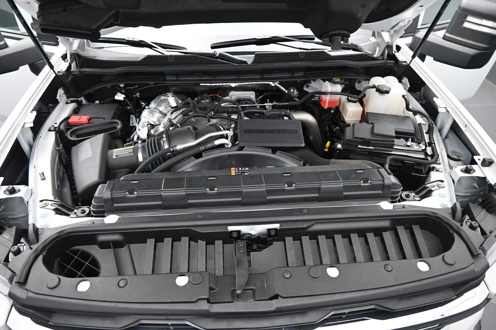 Used 2026 Chevrolet Silverado 2500 LT AWD/4WD image 30