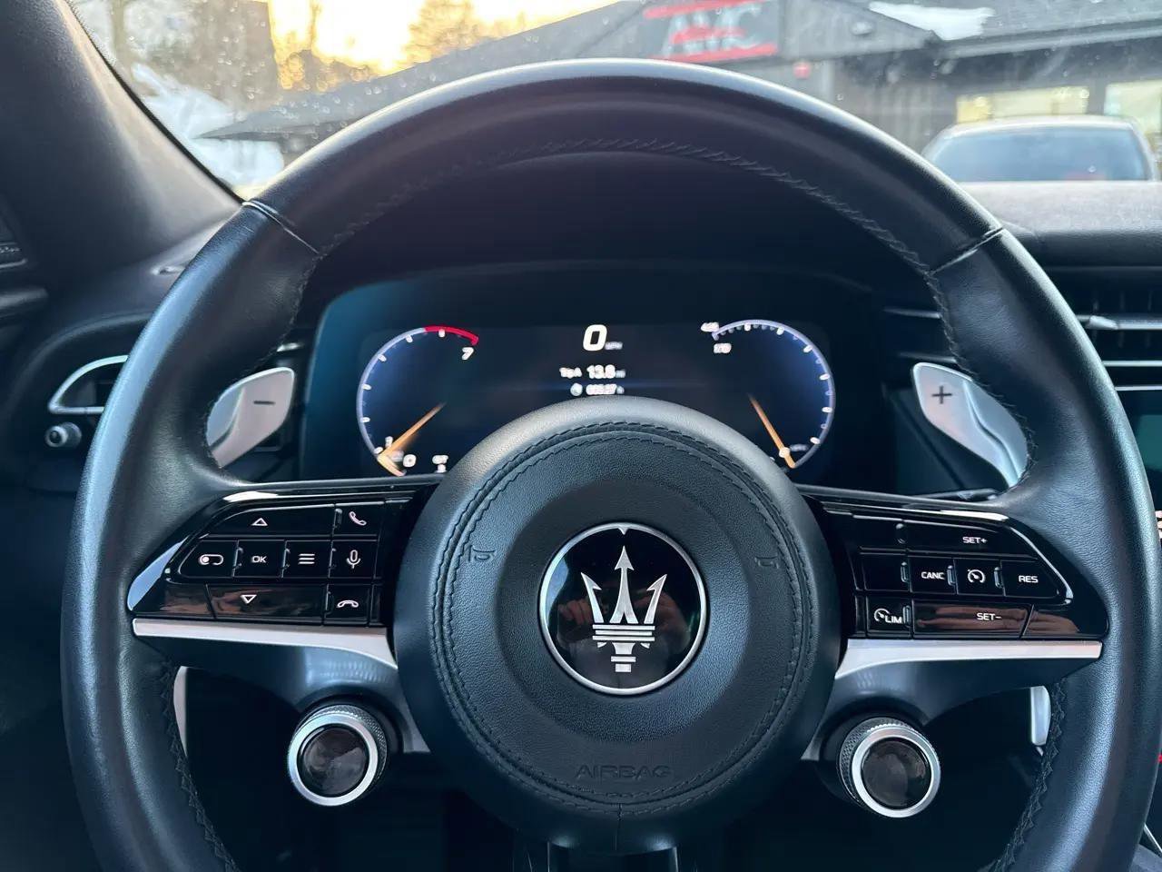 Used 2023 Maserati Grecale GT image 43