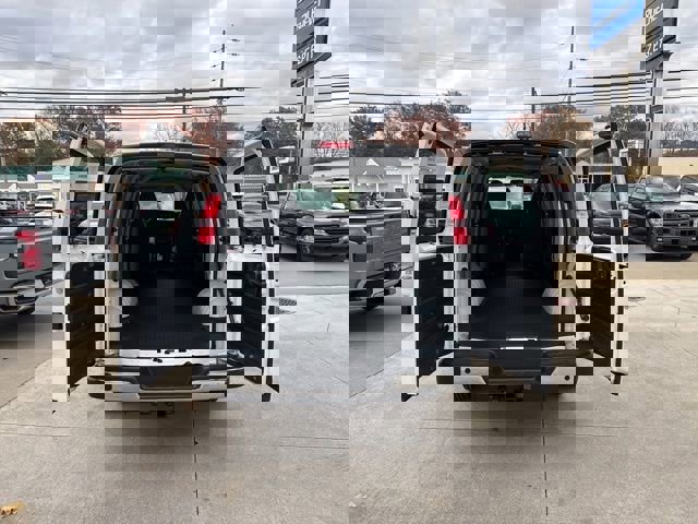 New 2025 Chevrolet Express 2500 w/ Driver Convenience Package image 35