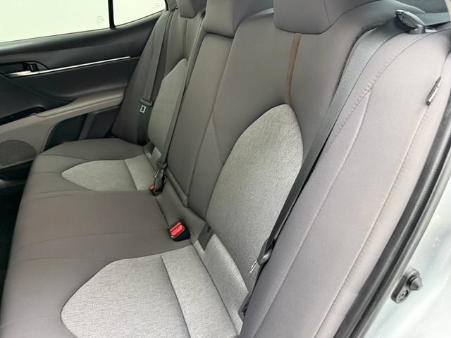Used 2020 Toyota Camry LE FWD image 14
