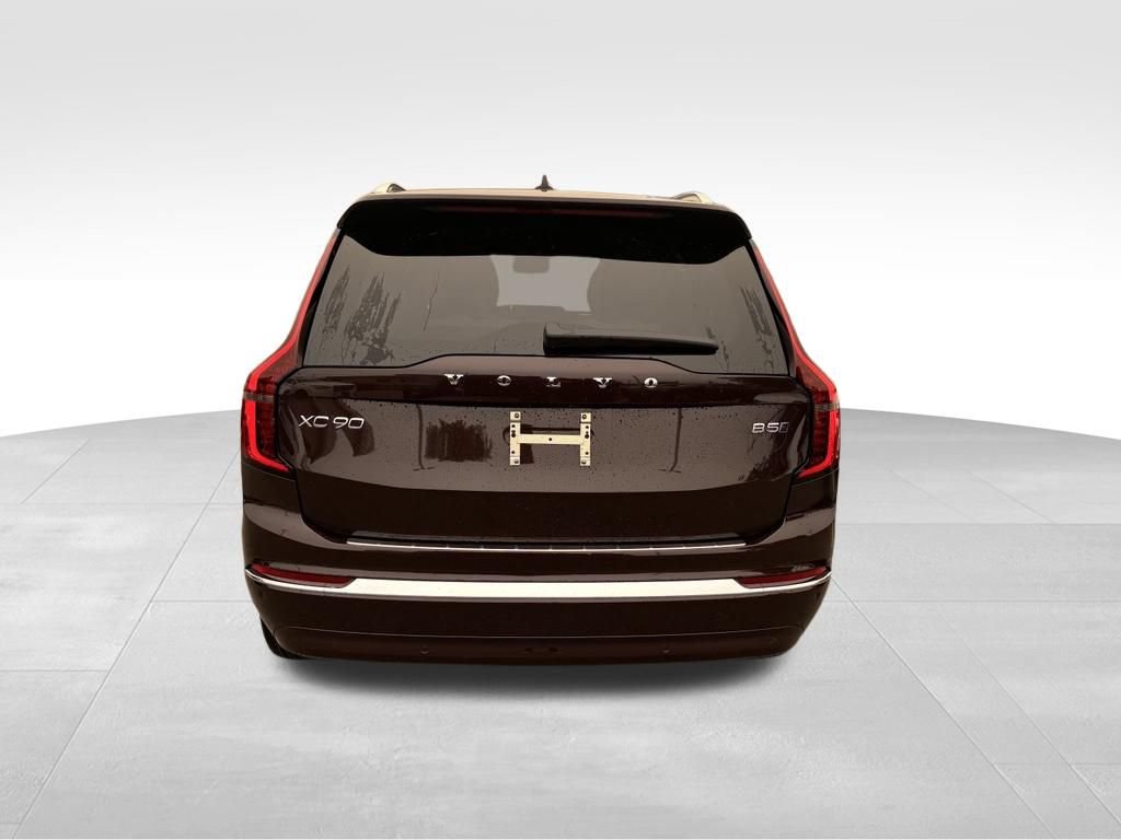 New 2026 Volvo XC90 B5 Core w/ Protection Package Premier AWD/4WD image 5