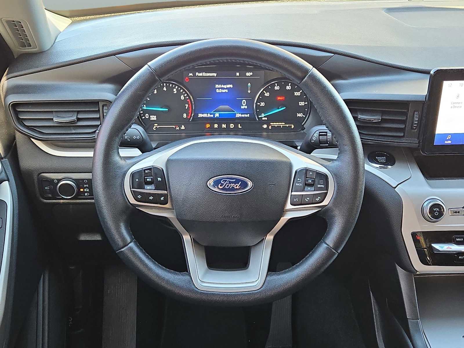 Used 2024 Ford Explorer XLT image 16