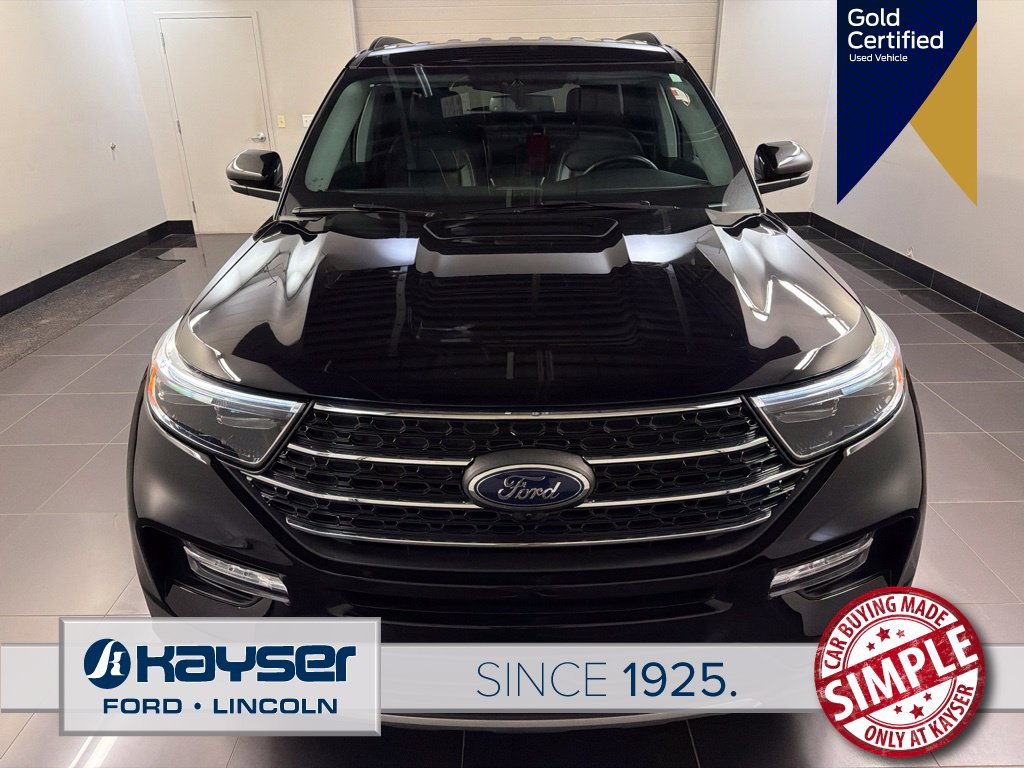 Used 2024 Ford Explorer XLT w/ Equipment Group 202A AWD/4WD image 2