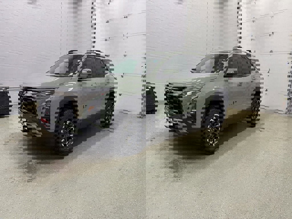 New 2026 Chevrolet Equinox ACTIV w/ Convenience Package III image 6