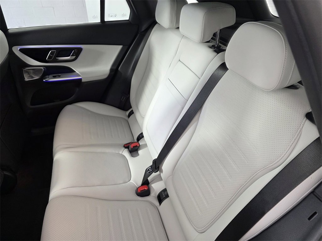 New 2026 Mercedes-Benz GLC 300 image 13