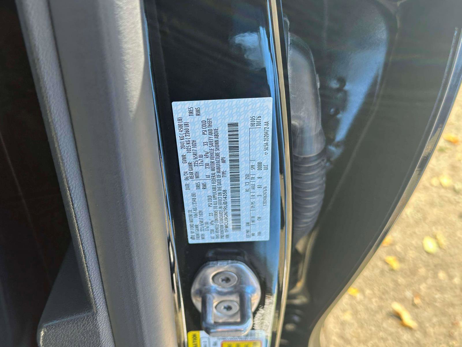 Used 2024 Ford Escape Active image 17