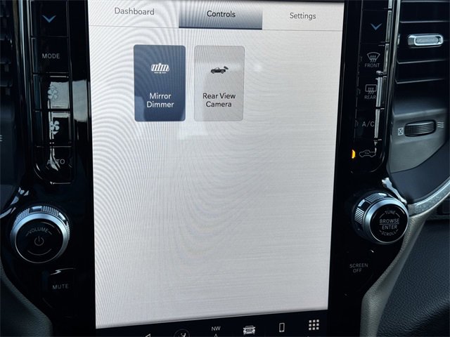 Certified 2024 RAM 3500 Laramie image 38