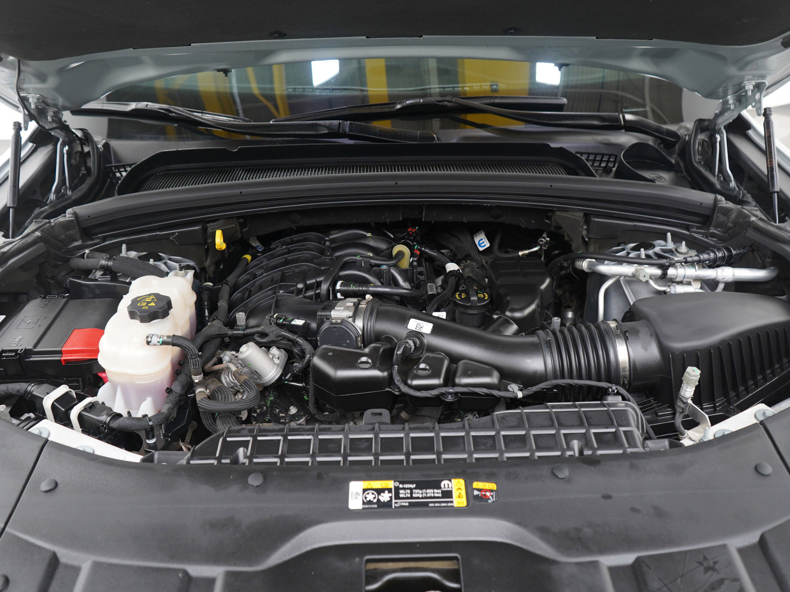 Used 2024 Jeep Grand Cherokee Limited image 30